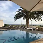 Dilino Hotel *